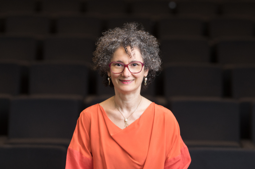 Teresa Rotemberg, Vicky setzt Segel 01